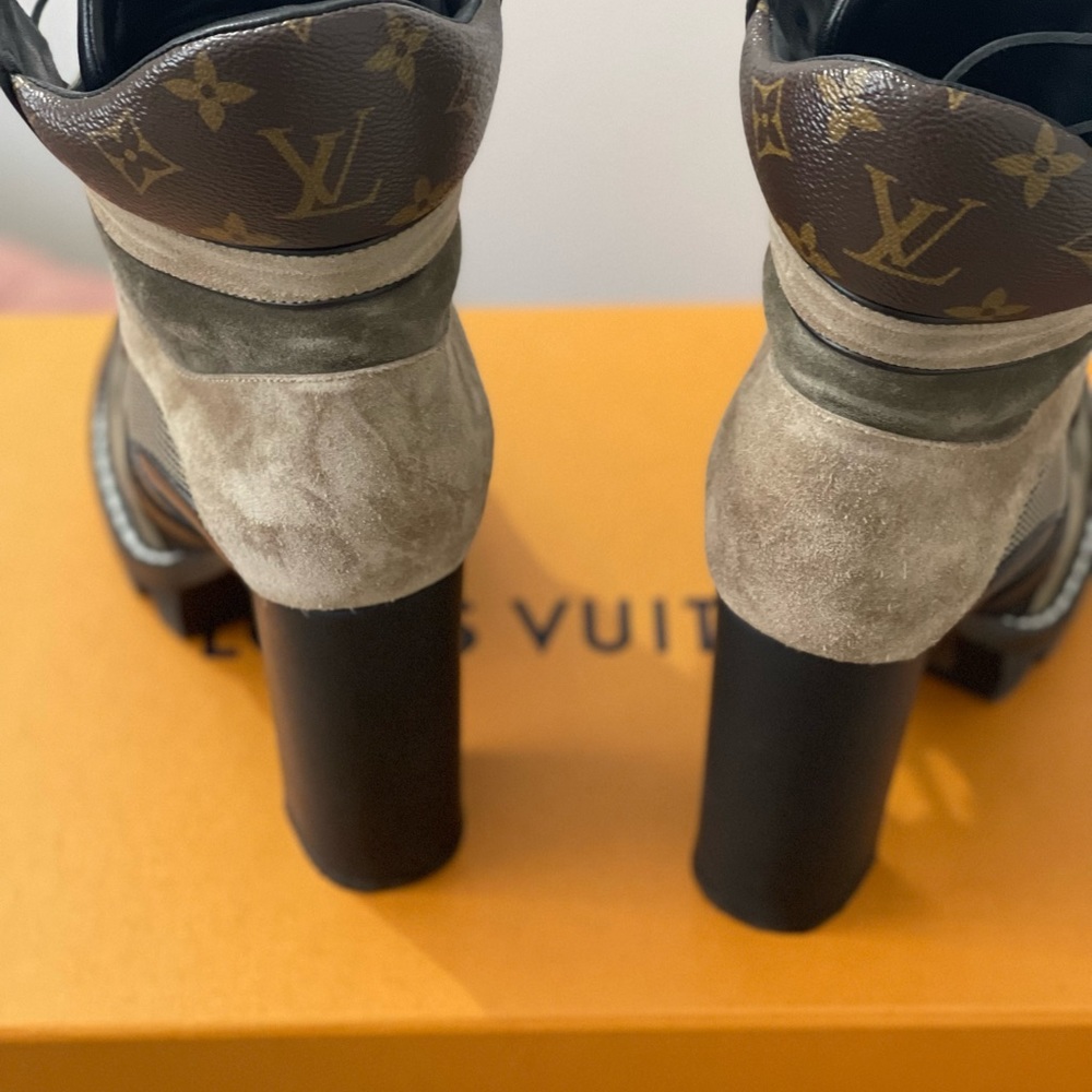 AUTHENTIC LOUIS VUITTON BOOTS
